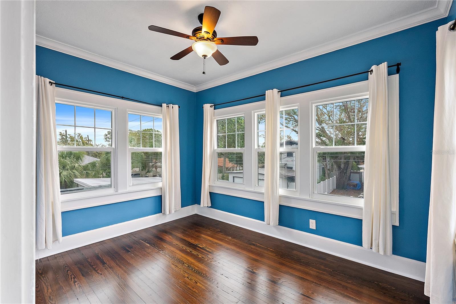 134 22ND Ave ST PETERSBURG, FL 33704