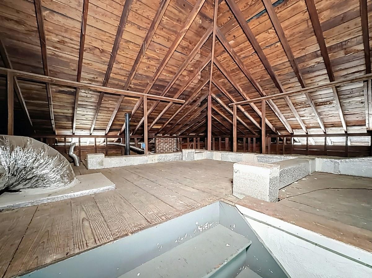 134 22ND Ave ST PETERSBURG, FL 33704