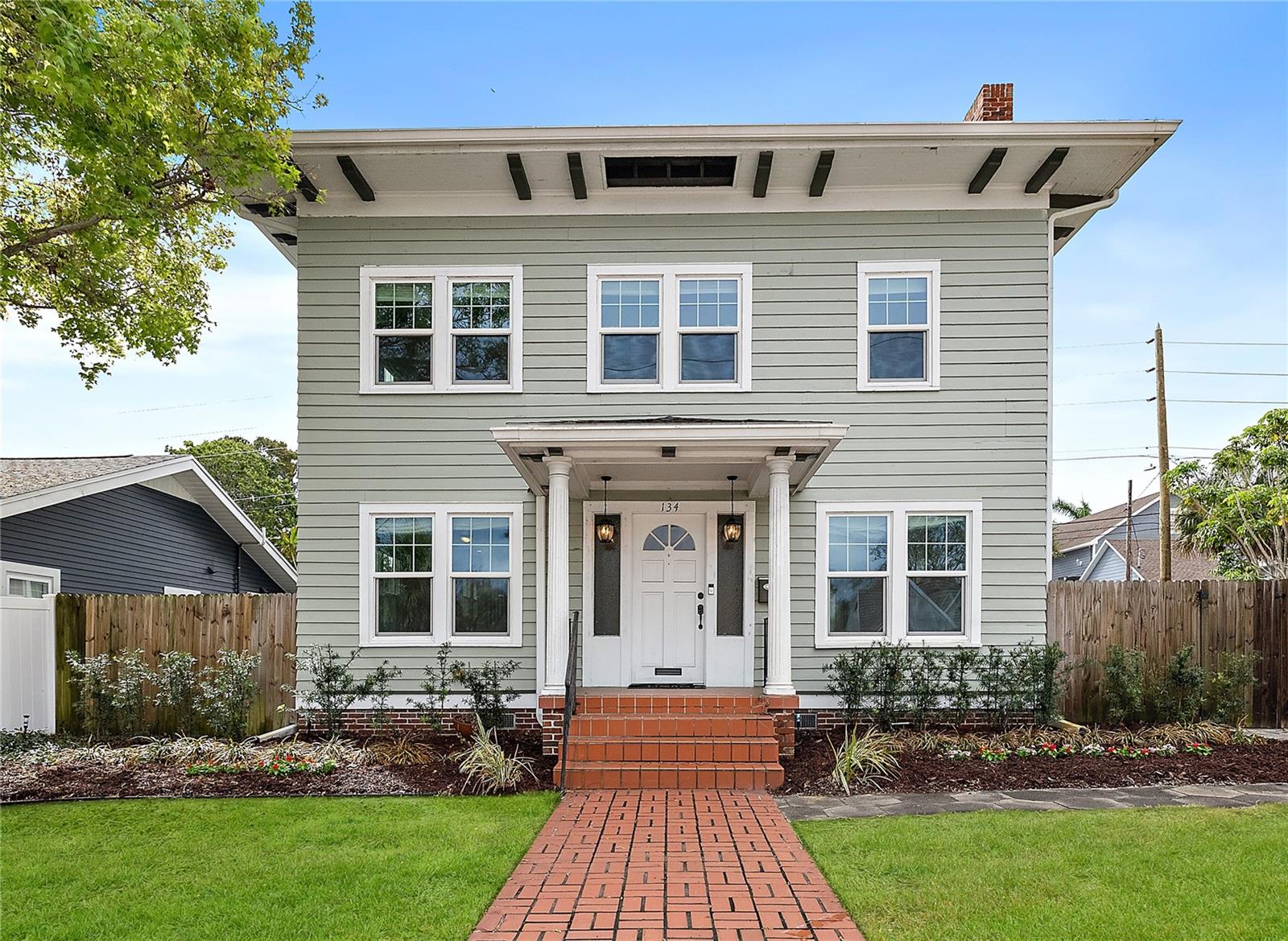 134 22ND Ave ST PETERSBURG, FL 33704