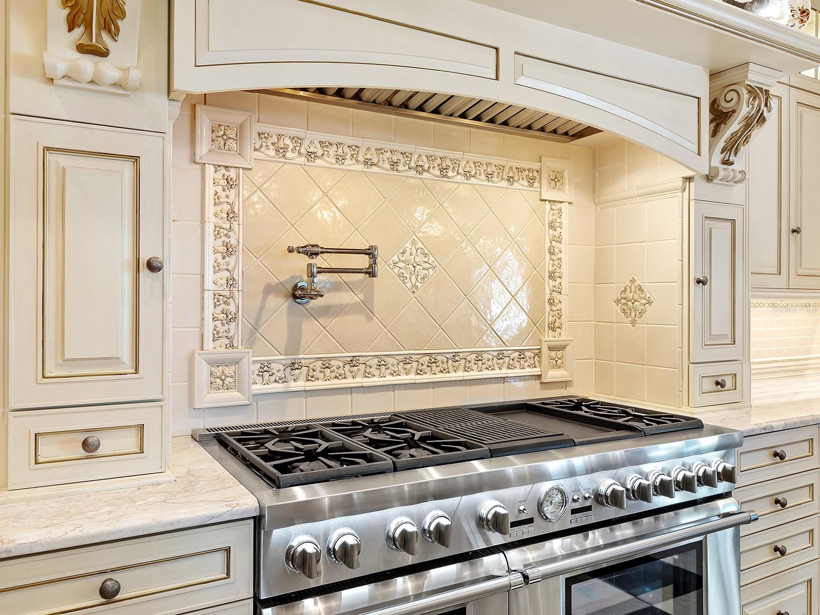 1310 S Lk Shr Dr SARASOTA, FL 34231