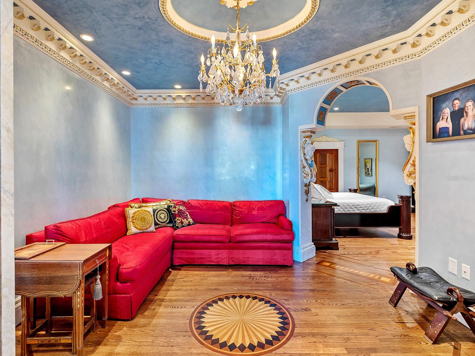 1310 S Lk Shr Dr SARASOTA, FL 34231