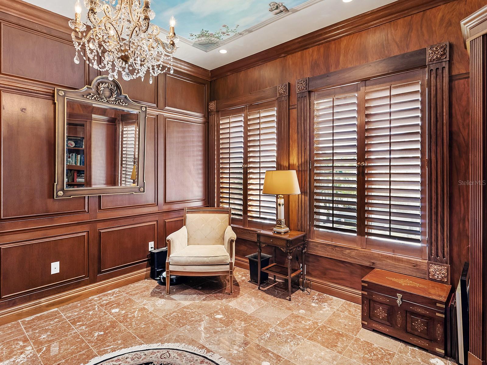 1310 S Lk Shr Dr SARASOTA, FL 34231