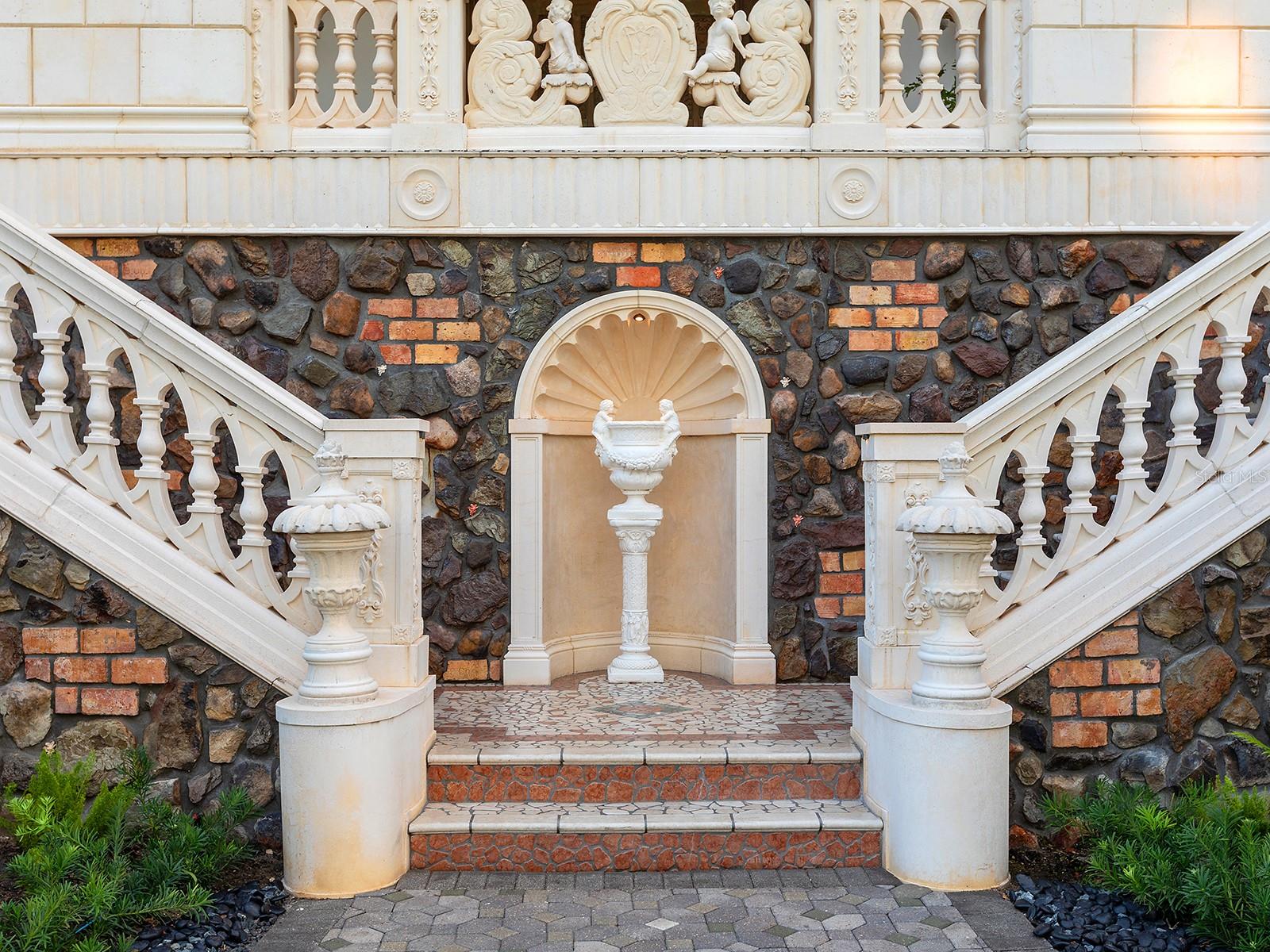 1310 S Lk Shr Dr SARASOTA, FL 34231