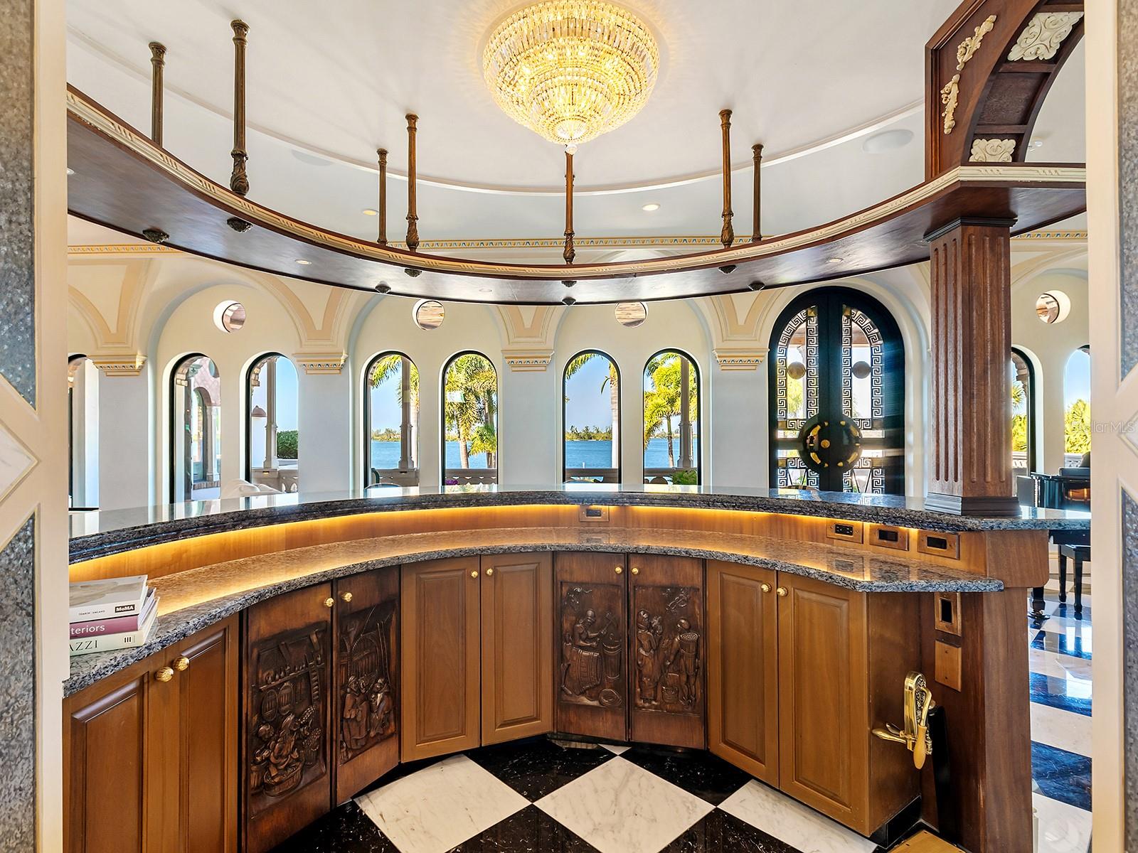 1310 S Lk Shr Dr SARASOTA, FL 34231