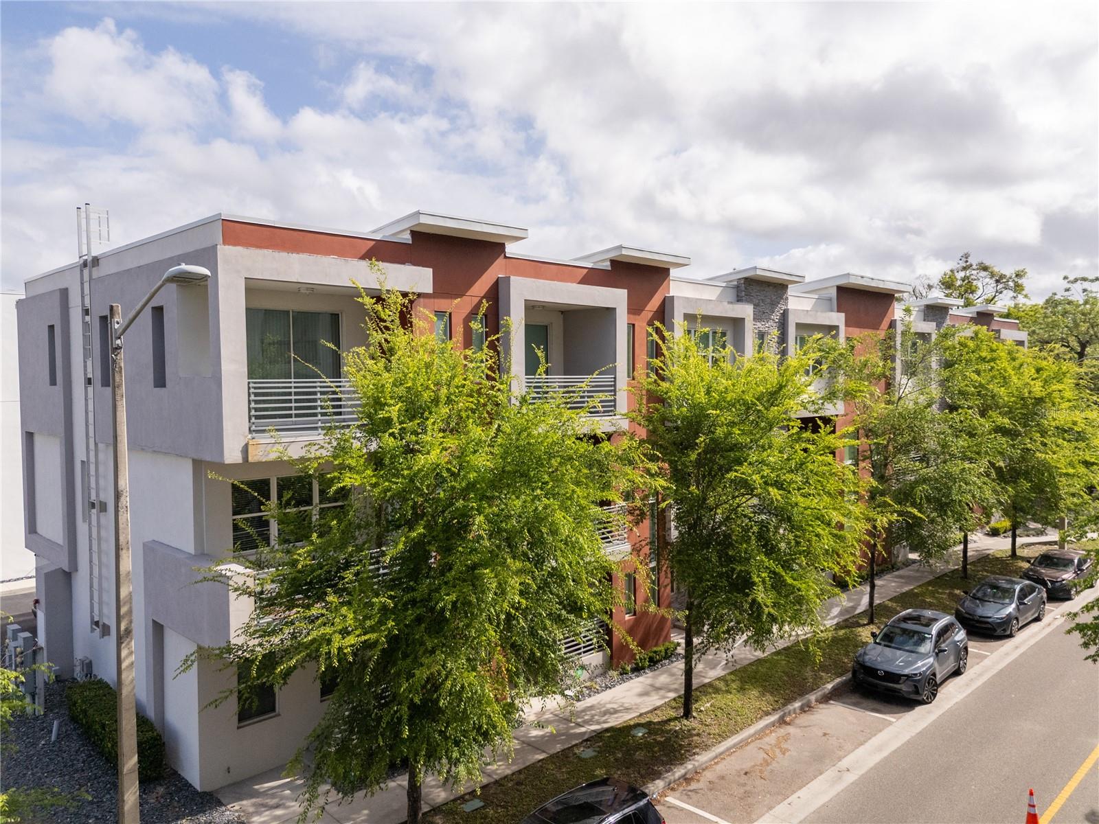 73 W GRANT St ORLANDO, FL 32806