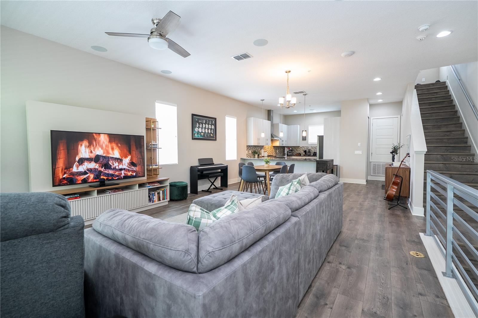 73 W GRANT St ORLANDO, FL 32806