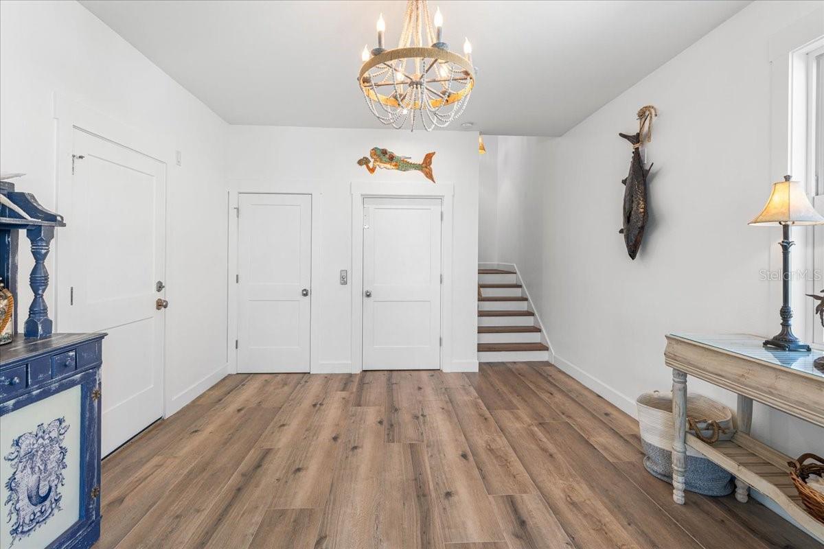 1002 PASS A GRILLE Way ST PETE BEACH, FL 33706