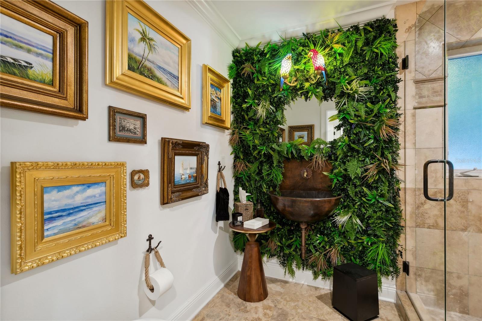 145 BAY Pt Dr ST PETERSBURG, FL 33704