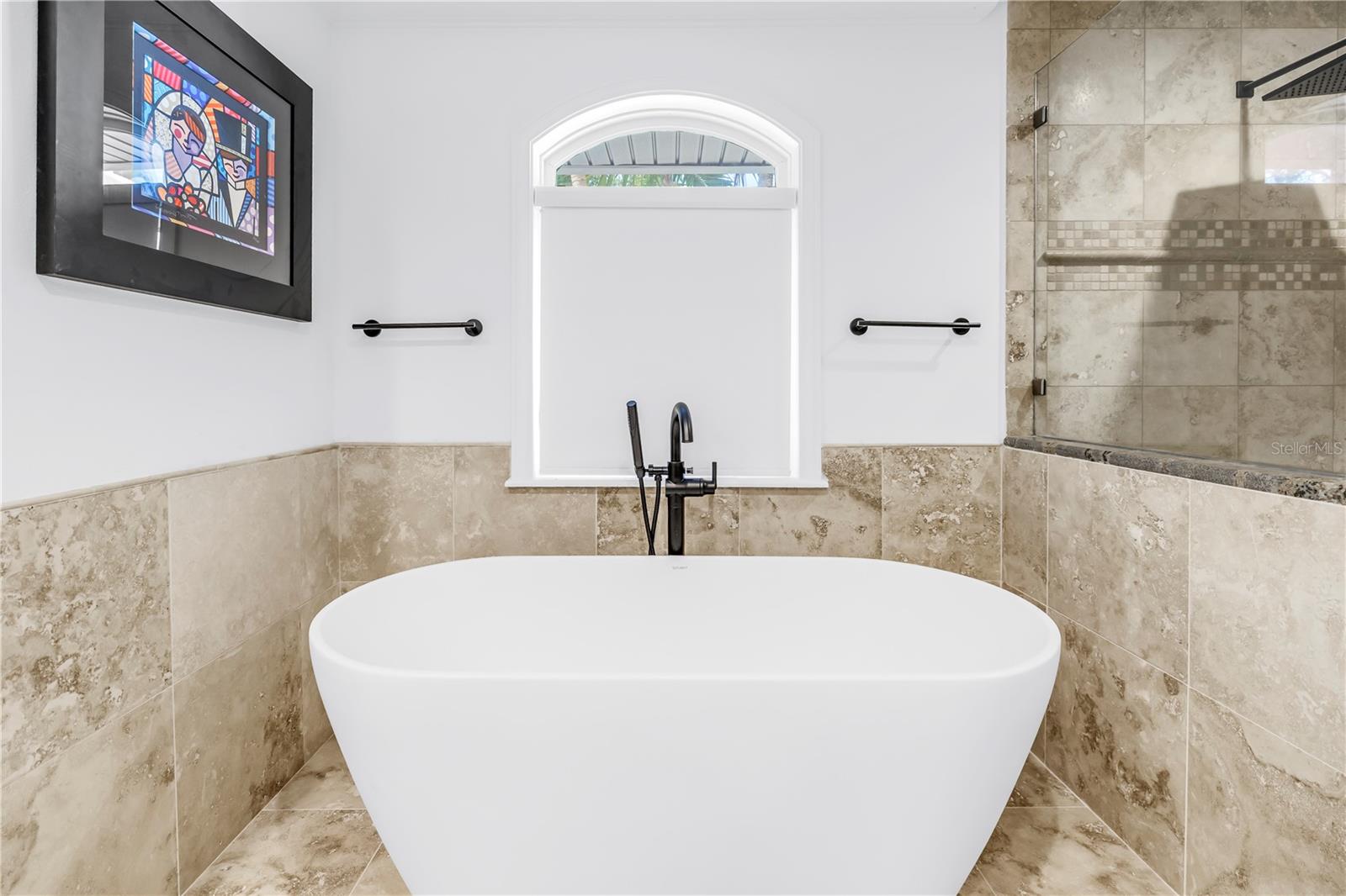 145 BAY Pt Dr ST PETERSBURG, FL 33704