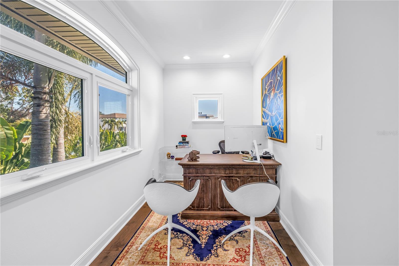 145 BAY Pt Dr ST PETERSBURG, FL 33704