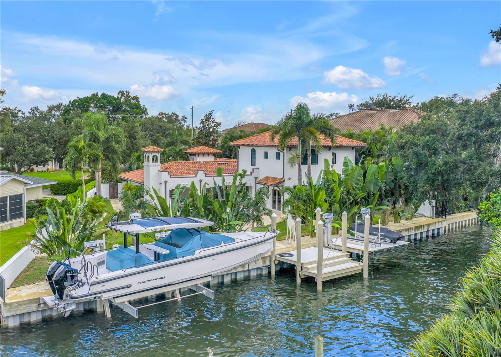 145 BAY Pt Dr ST PETERSBURG, FL 33704