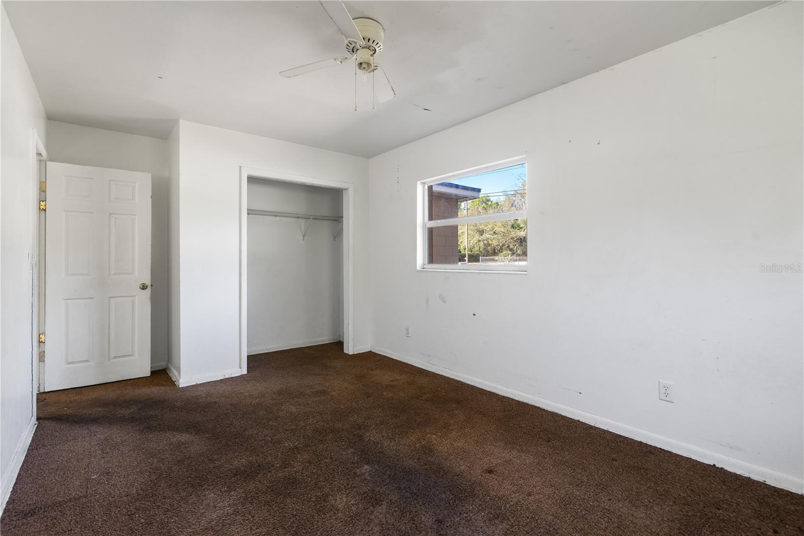 805 S STONE St DELAND, FL 32720