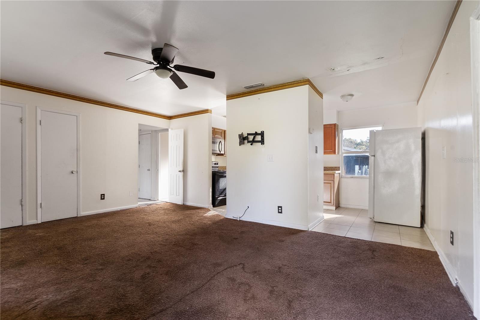 805 S STONE St DELAND, FL 32720