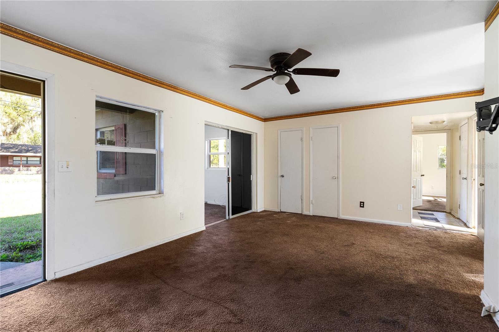 805 S STONE St DELAND, FL 32720