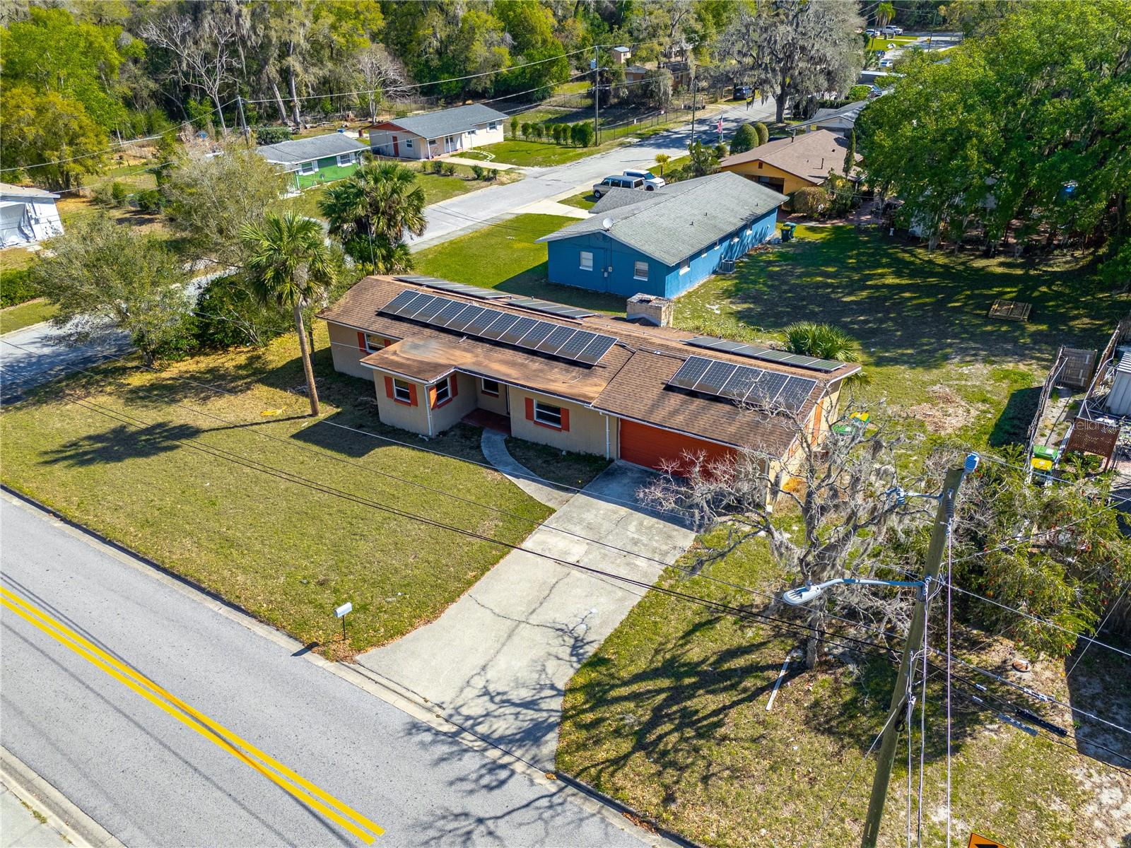805 S STONE St DELAND, FL 32720