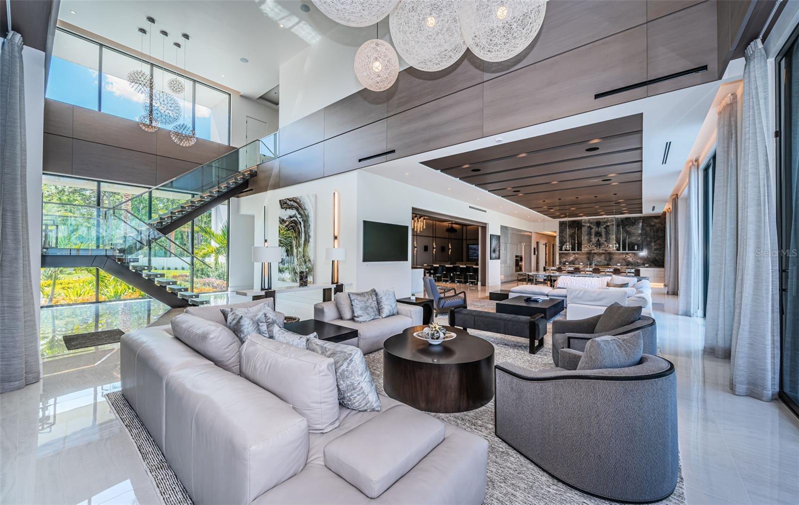 18725 JIRETZ Rd ODESSA, FL 33556