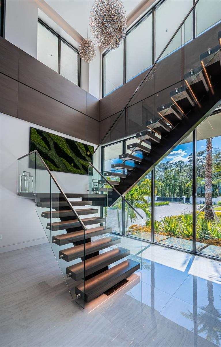 18725 JIRETZ Rd ODESSA, FL 33556