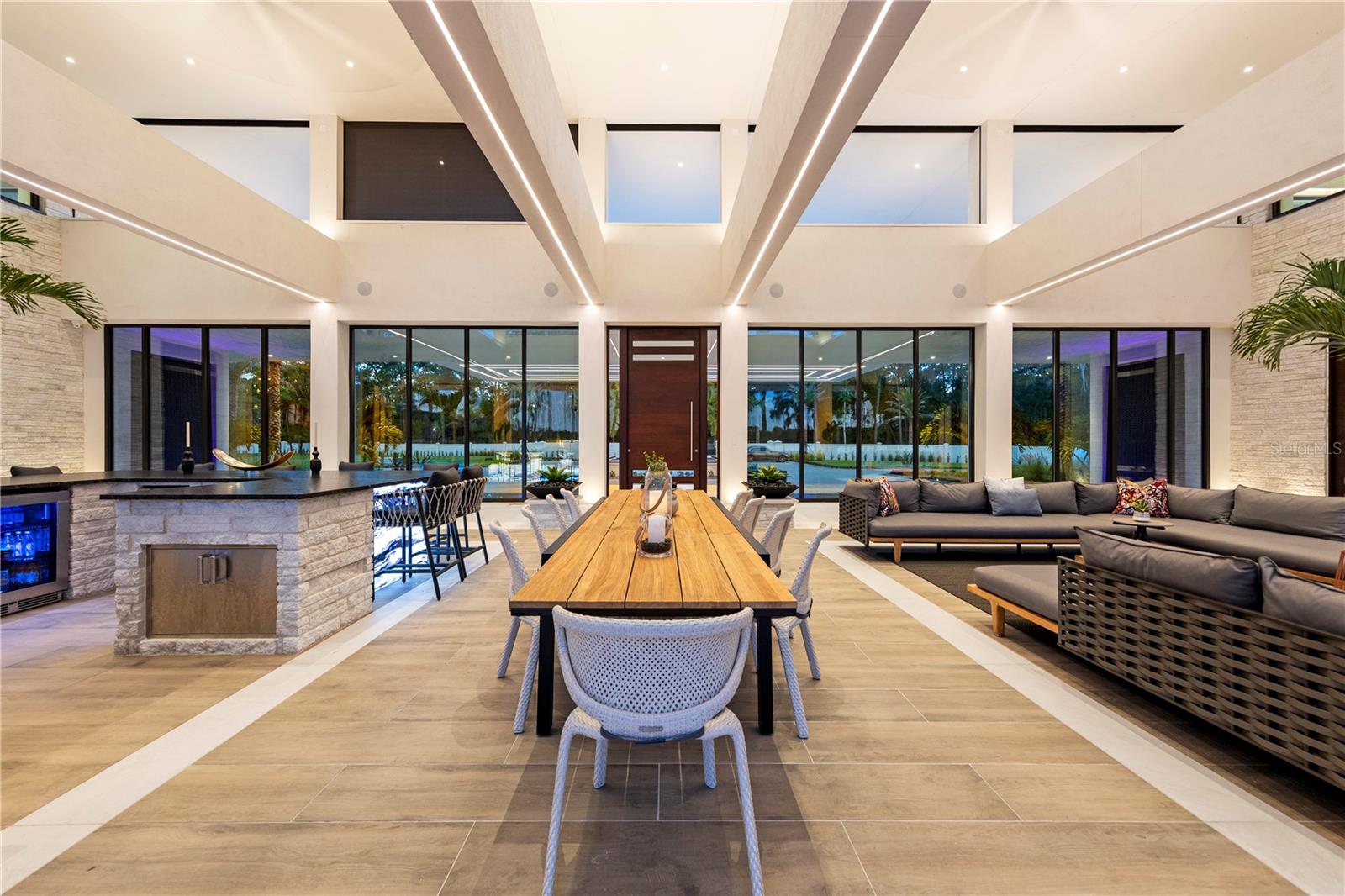 18725 JIRETZ Rd ODESSA, FL 33556