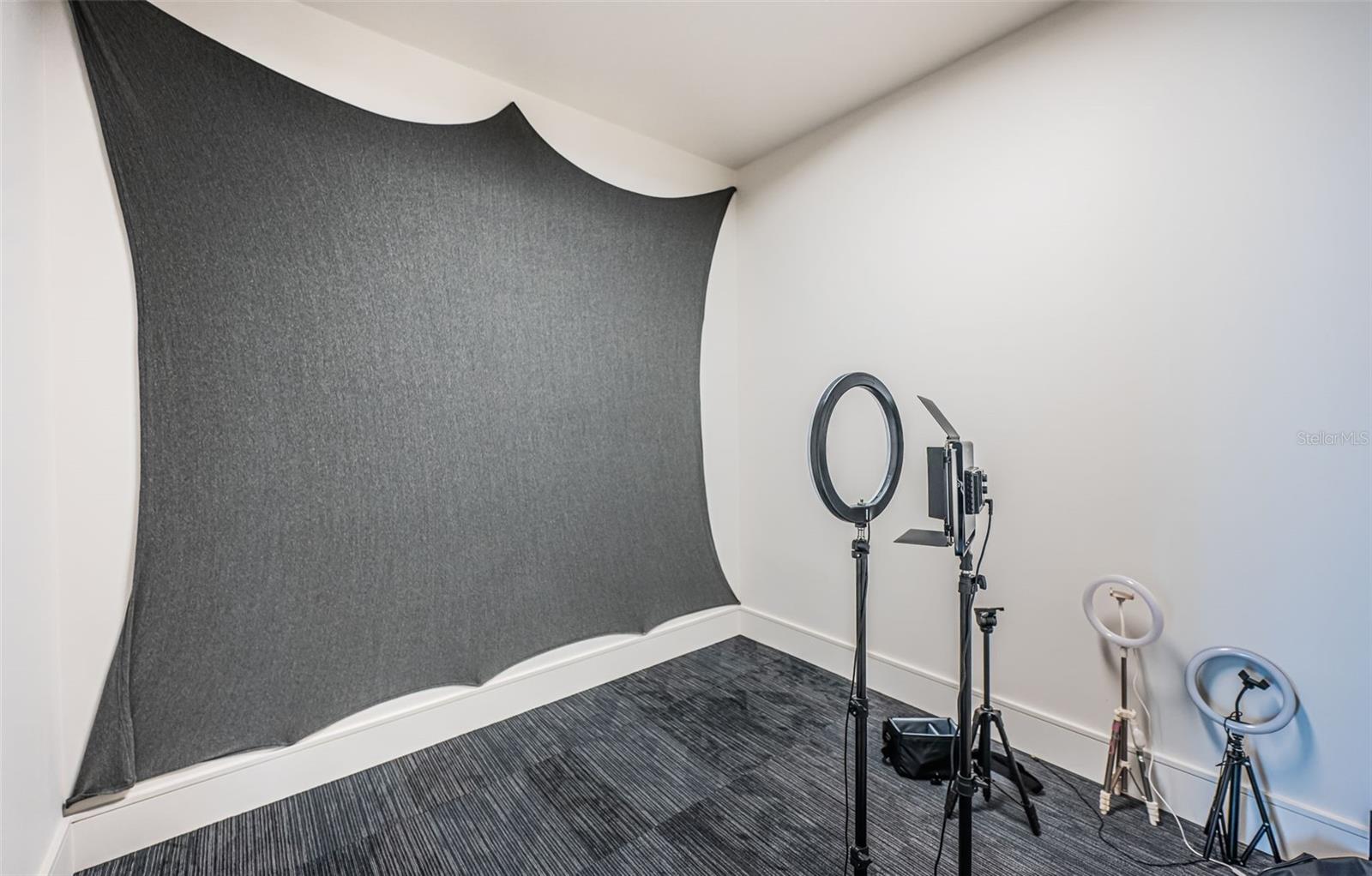 18725 JIRETZ Rd ODESSA, FL 33556