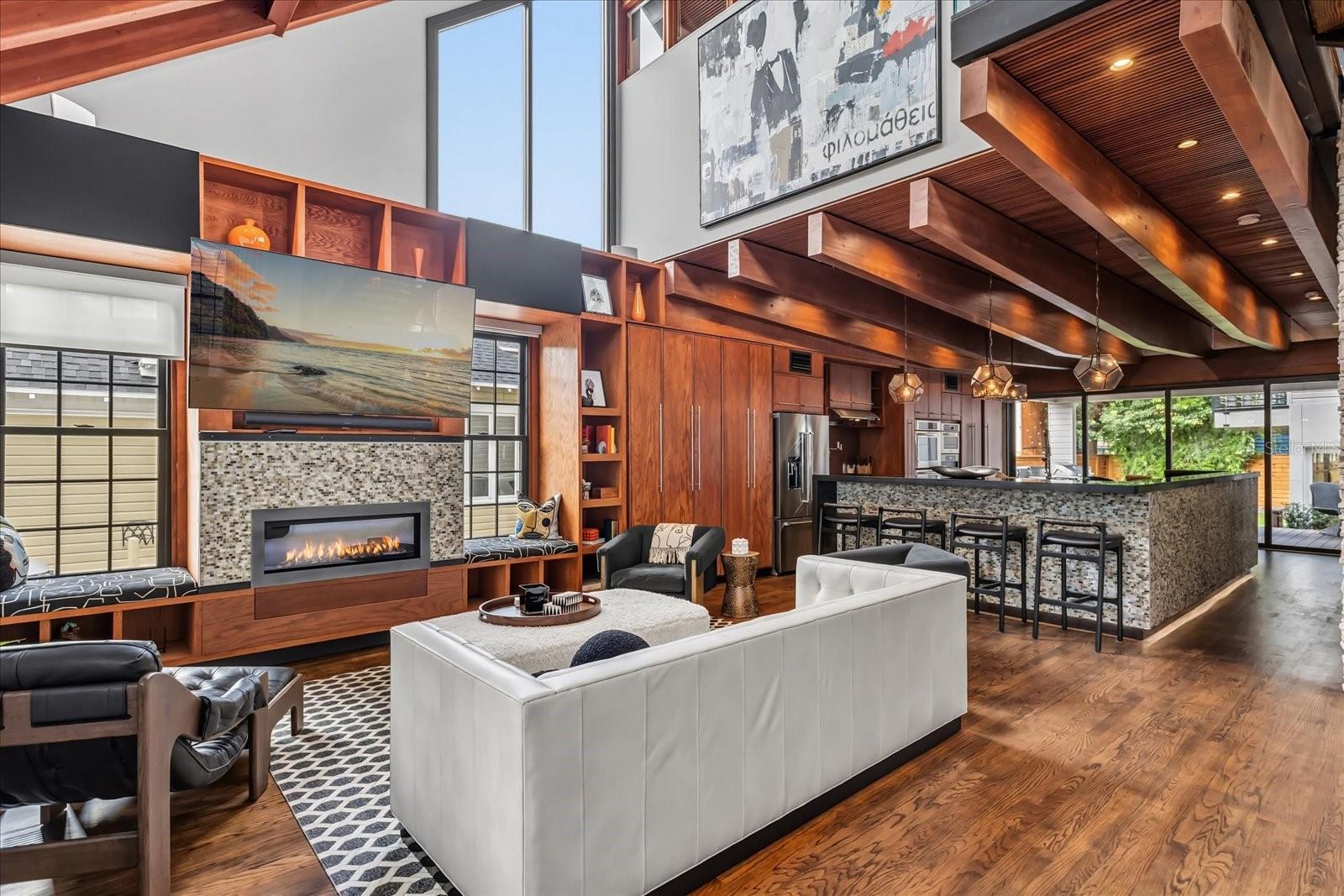 119 N HYER Ave ORLANDO, FL 32801