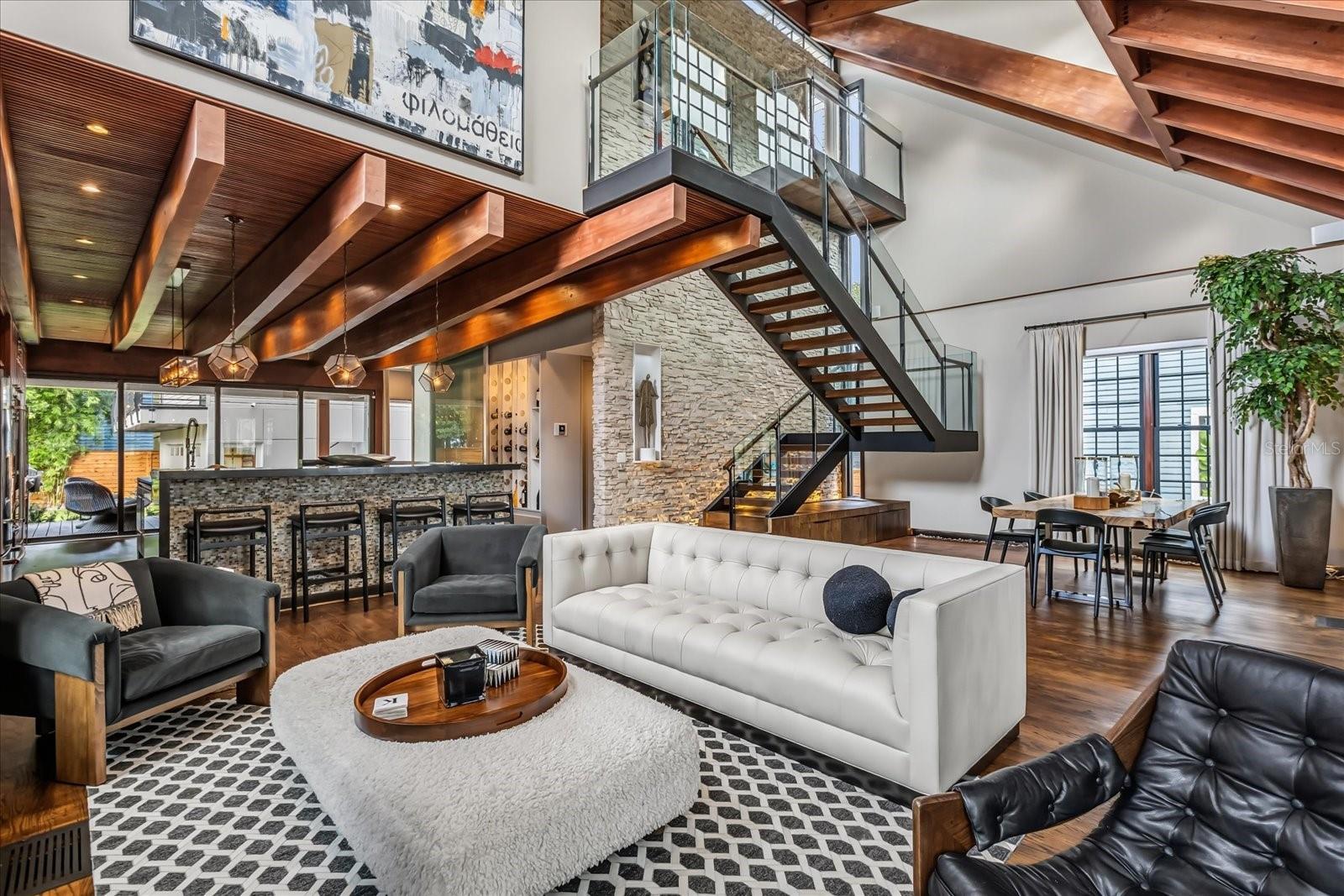 119 N HYER Ave ORLANDO, FL 32801