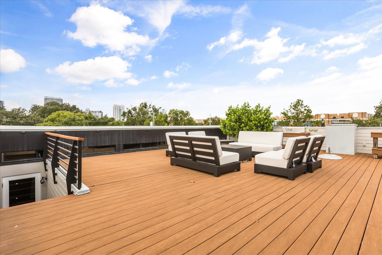 119 N HYER Ave ORLANDO, FL 32801