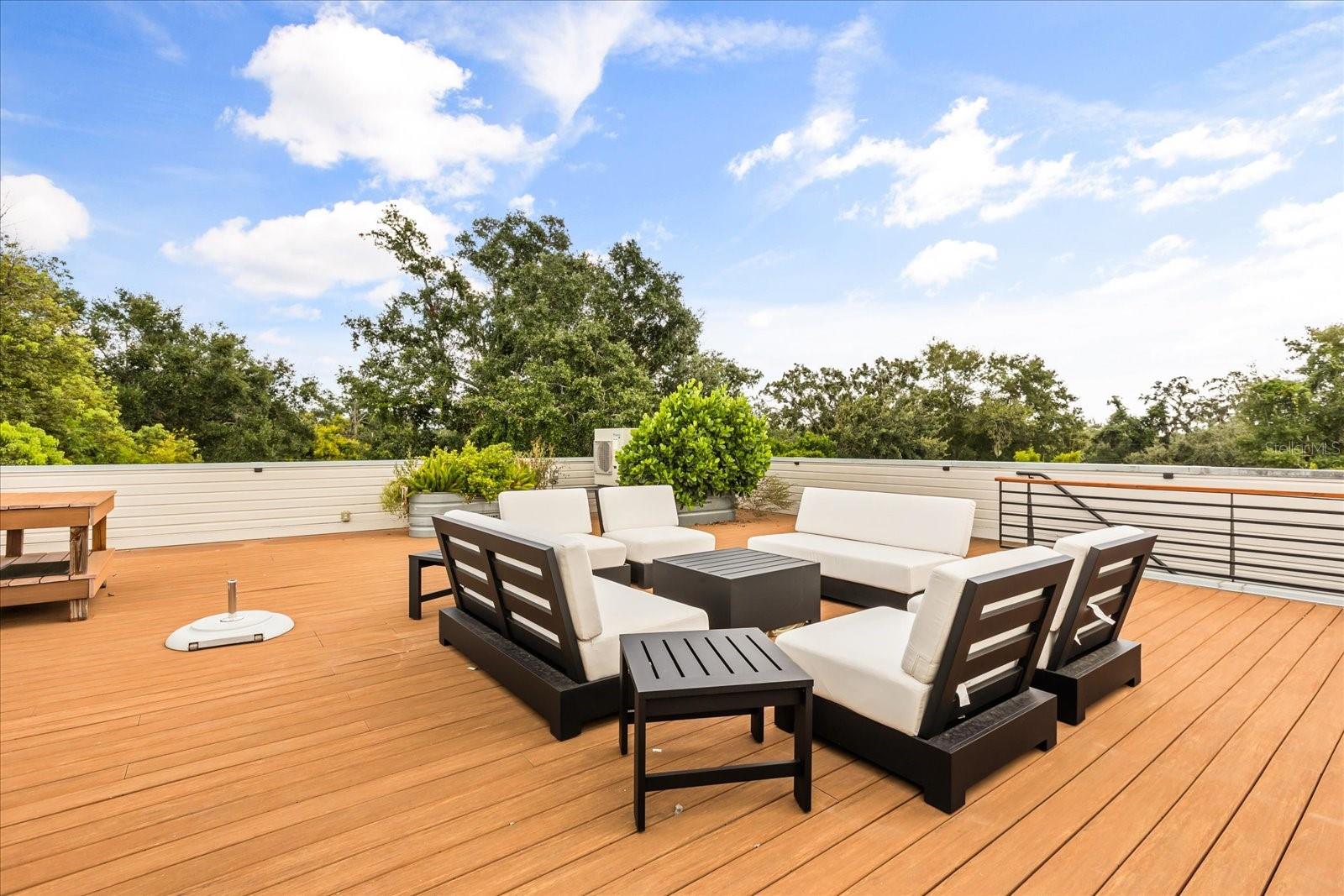 119 N HYER Ave ORLANDO, FL 32801