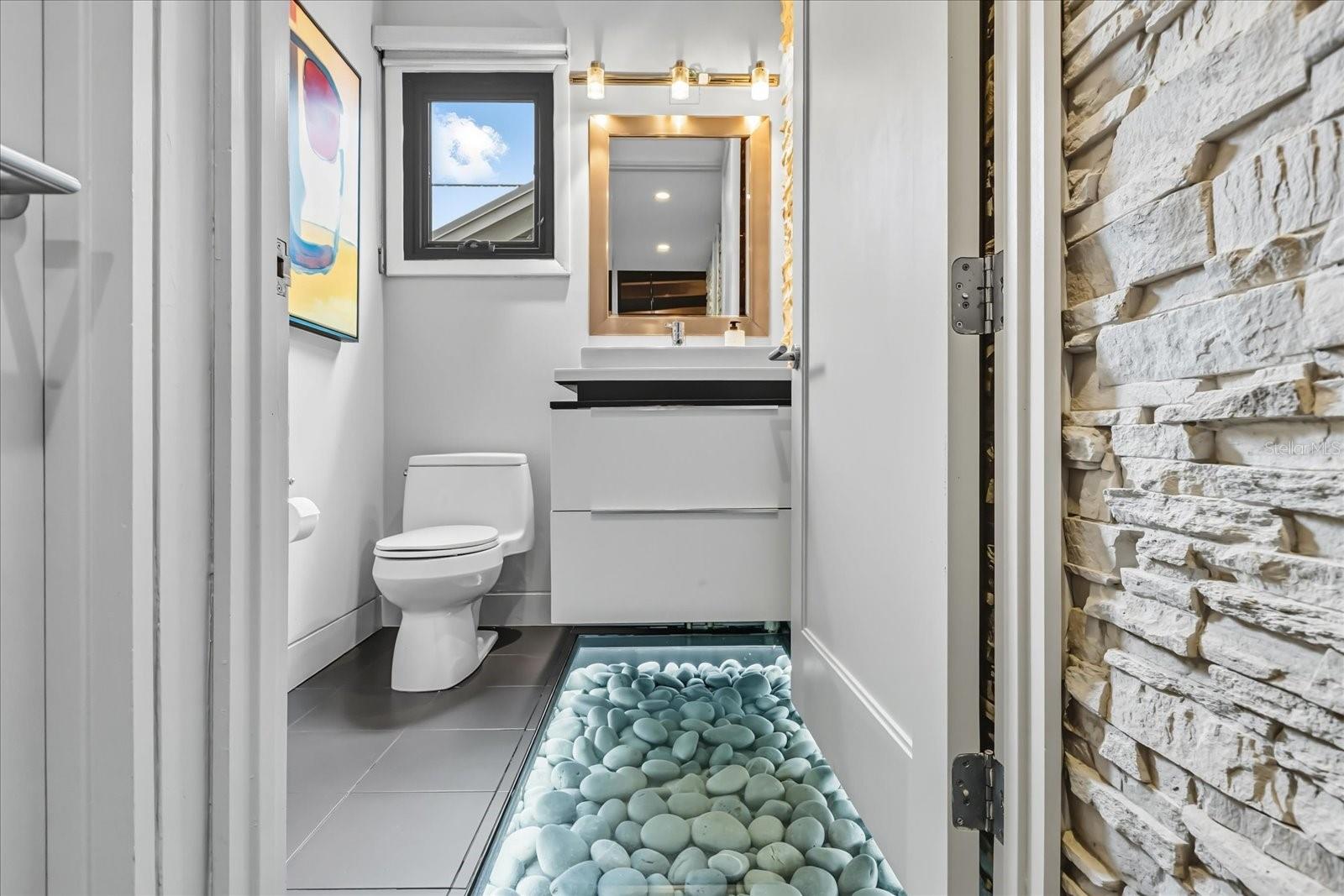 119 N HYER Ave ORLANDO, FL 32801