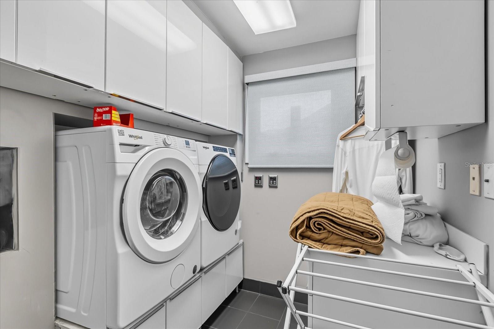 119 N HYER Ave ORLANDO, FL 32801