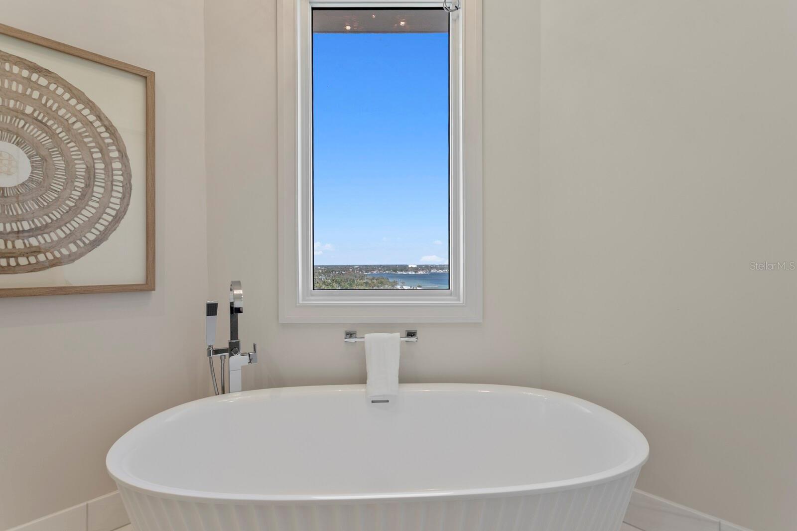 555 5TH Ave #PH1 ST PETERSBURG, FL 33701