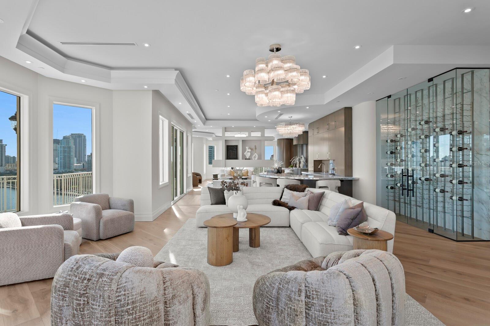 555 5TH Ave #PH1 ST PETERSBURG, FL 33701