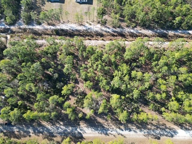 705 LAGUNA Dr INDIAN LAKE ESTATES, FL 33855