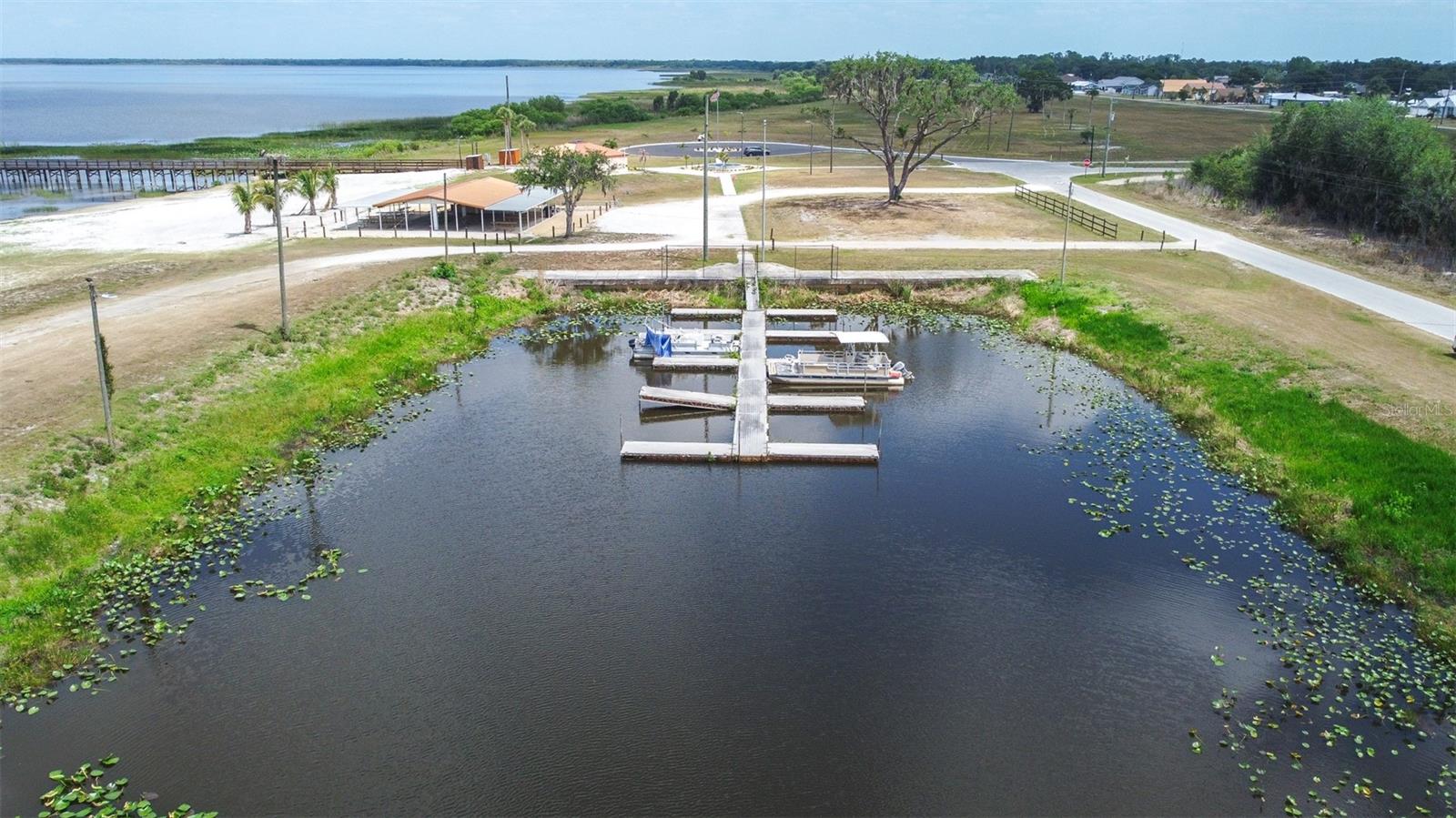 705 LAGUNA Dr INDIAN LAKE ESTATES, FL 33855