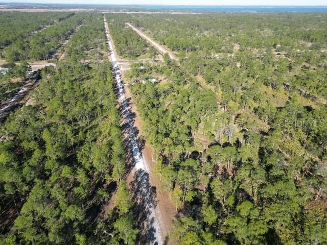 705 LAGUNA Dr INDIAN LAKE ESTATES, FL 33855