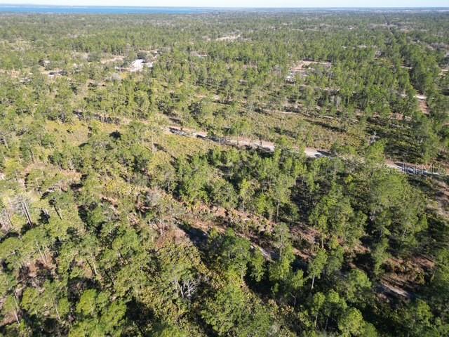 705 LAGUNA Dr INDIAN LAKE ESTATES, FL 33855