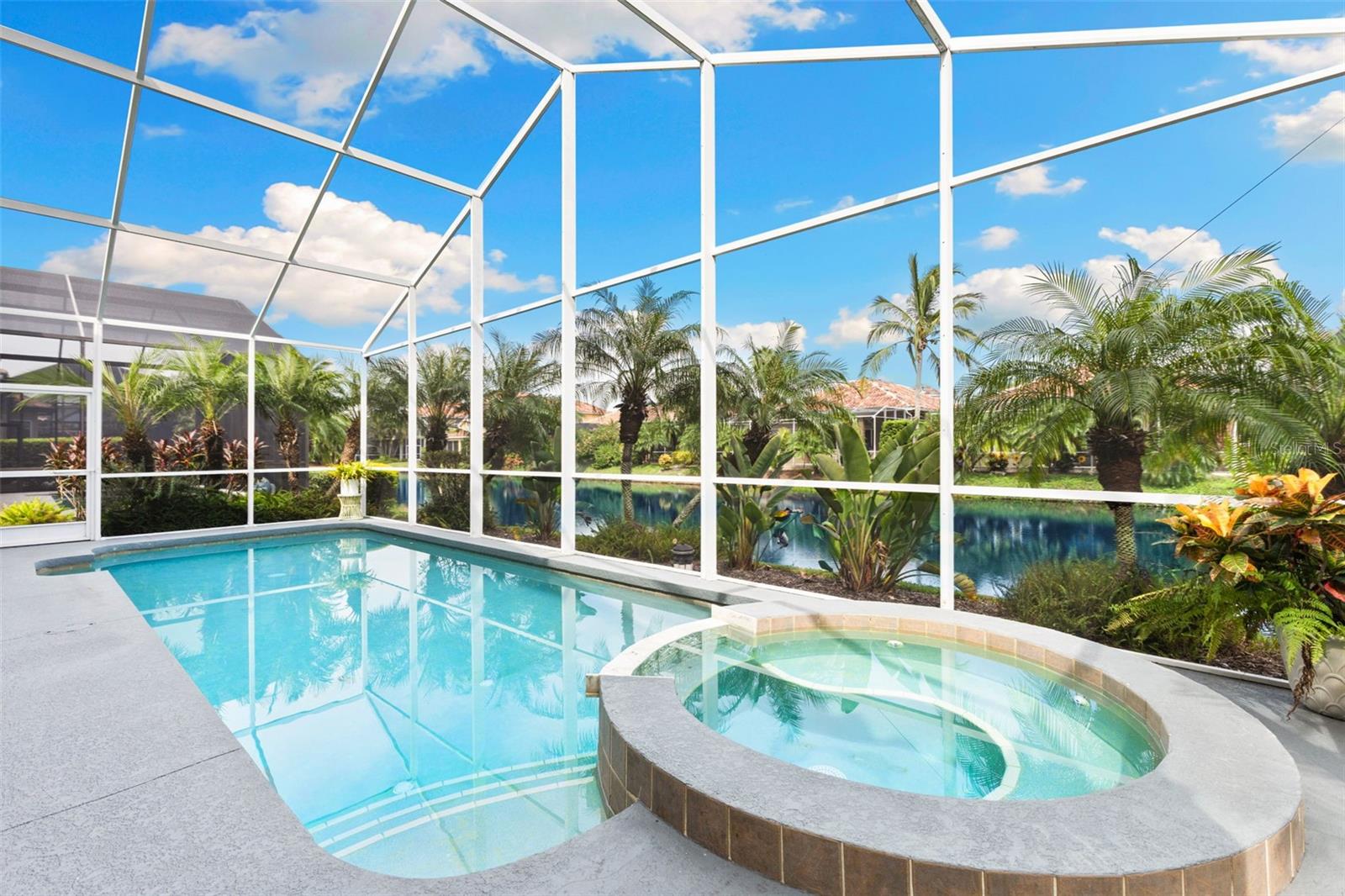 304 9TH Ave PALMETTO, FL 34221