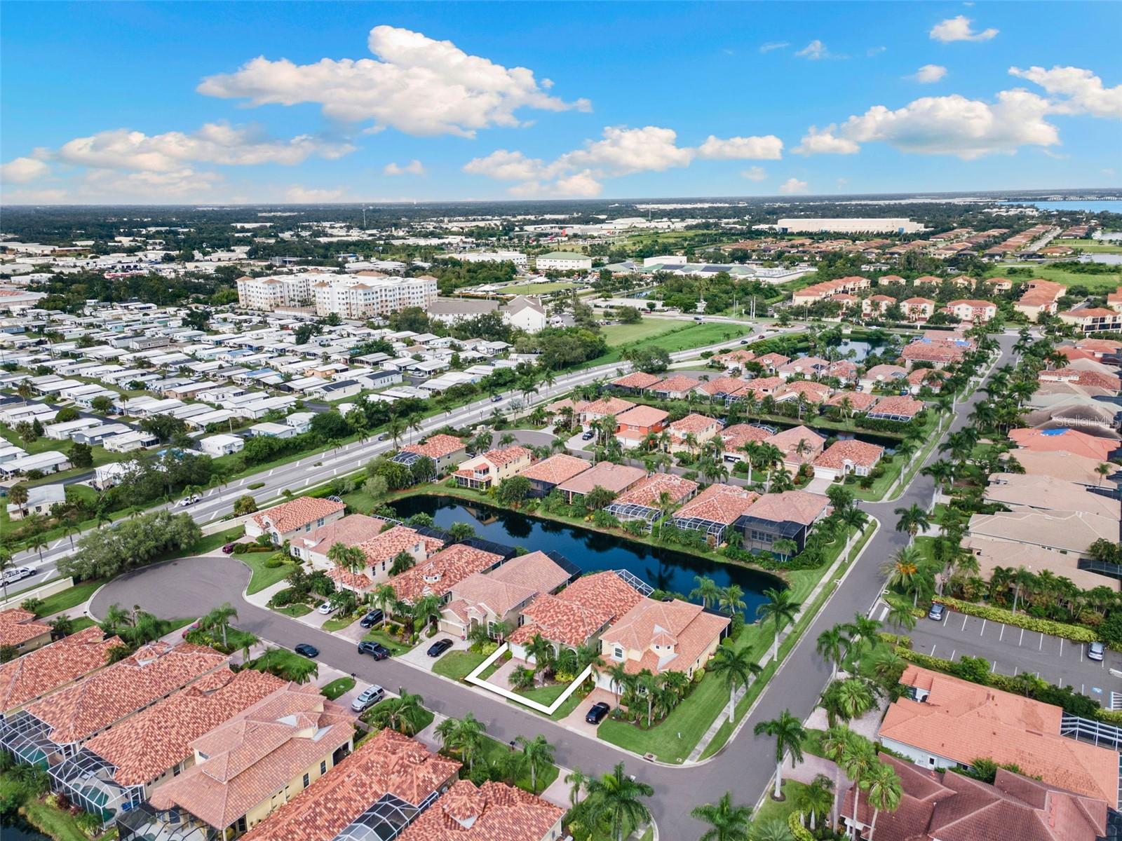 304 9TH Ave PALMETTO, FL 34221