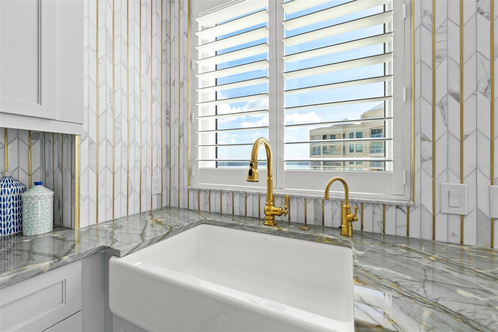 1170 GULF Blvd #2001 CLEARWATER, FL 33767