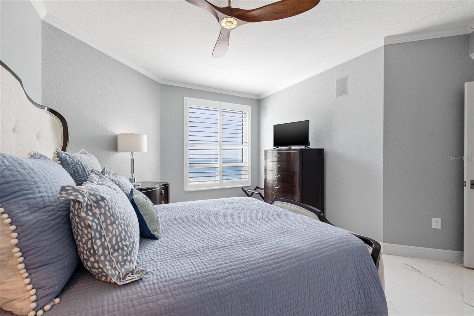 1170 GULF Blvd #2001 CLEARWATER, FL 33767