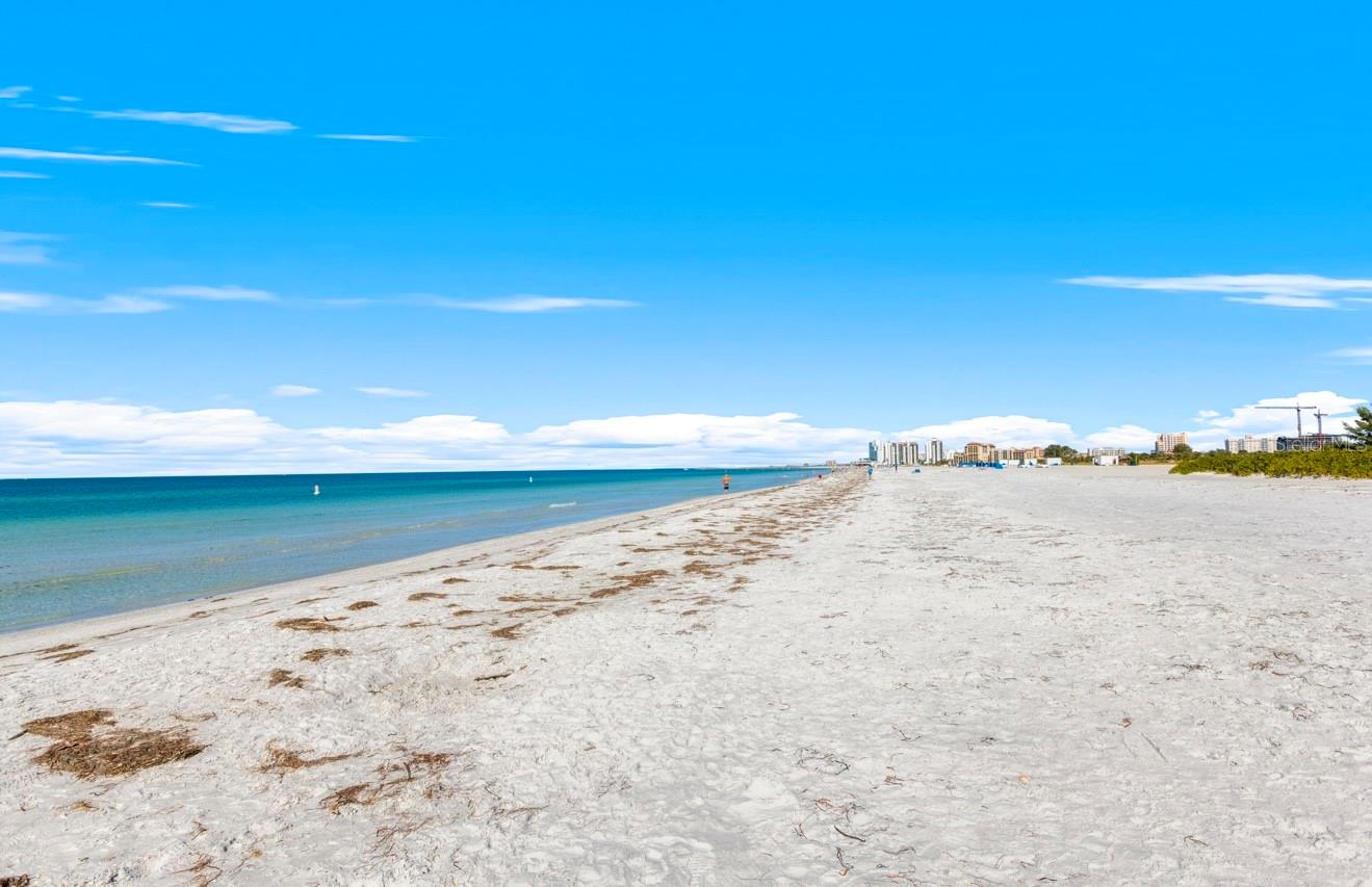 1170 GULF Blvd #2001 CLEARWATER, FL 33767