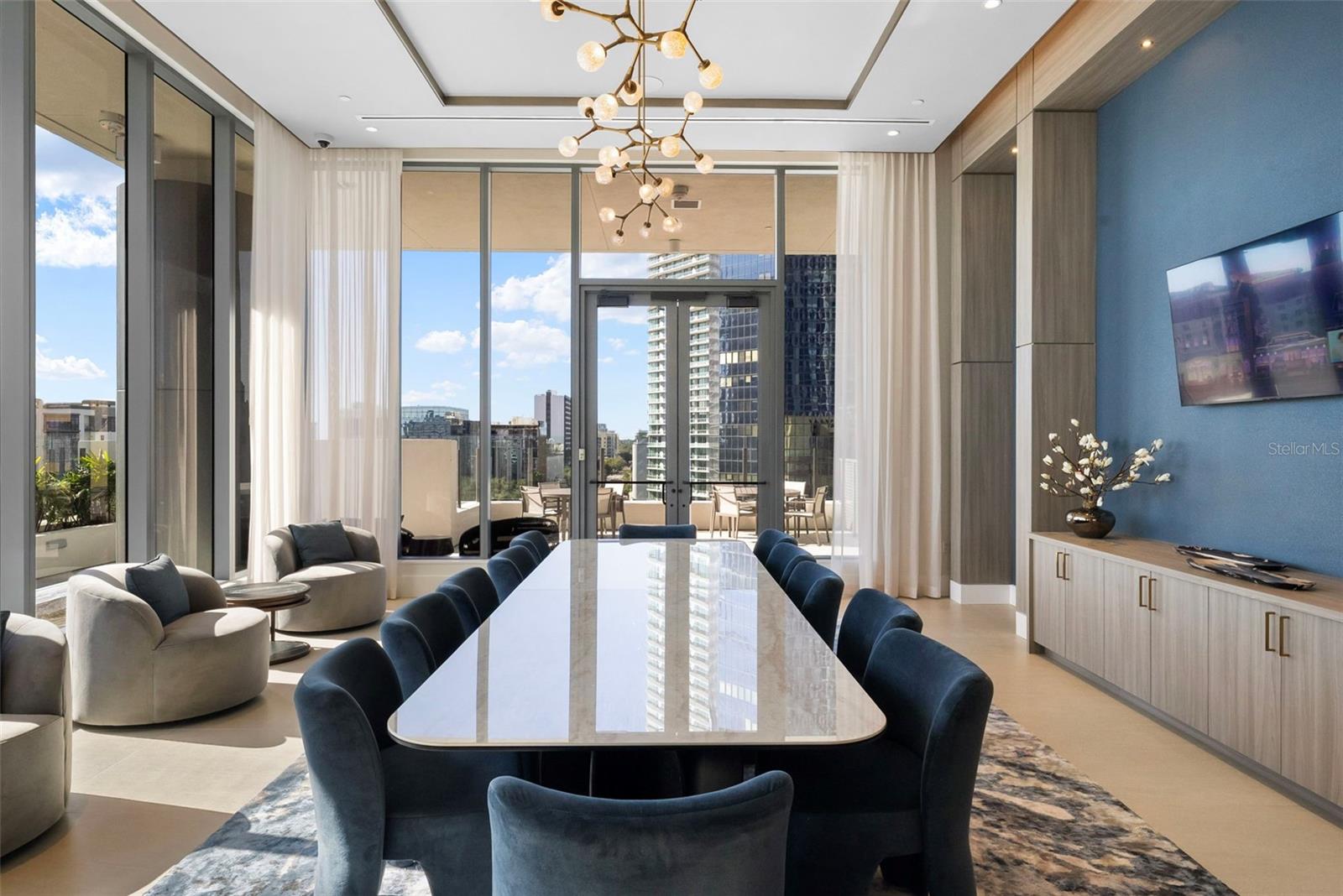 275 1ST Ave #1202 ST PETERSBURG, FL 33701