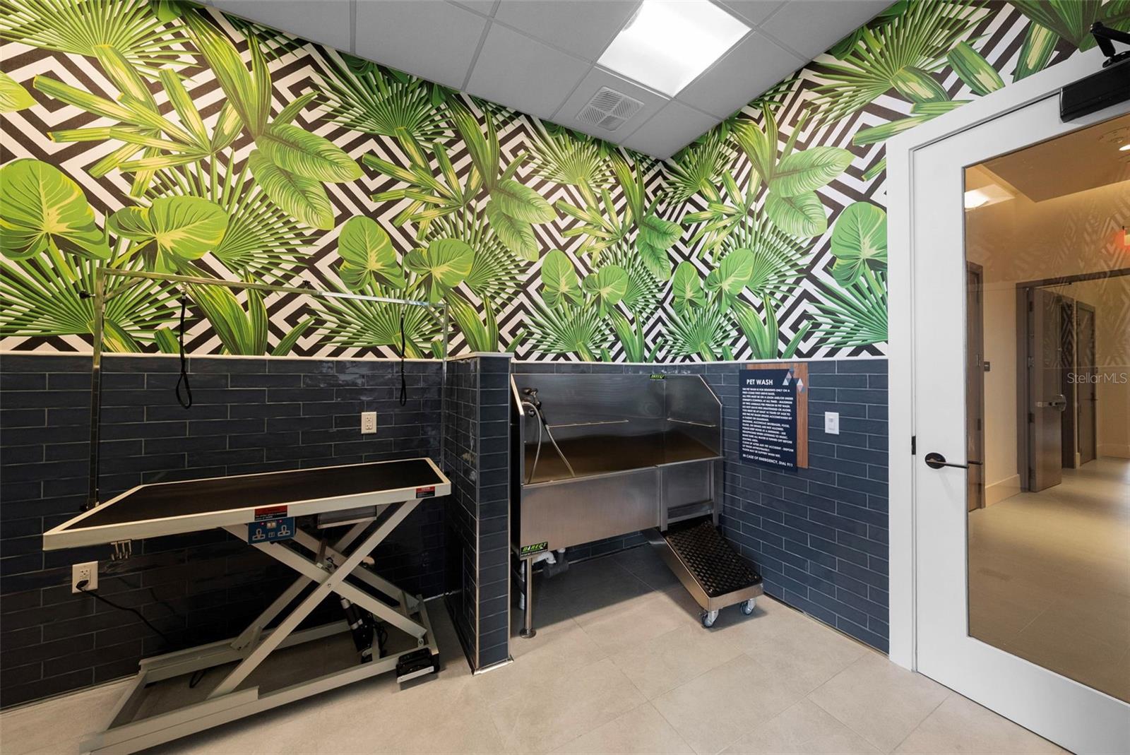 275 1ST Ave #1202 ST PETERSBURG, FL 33701