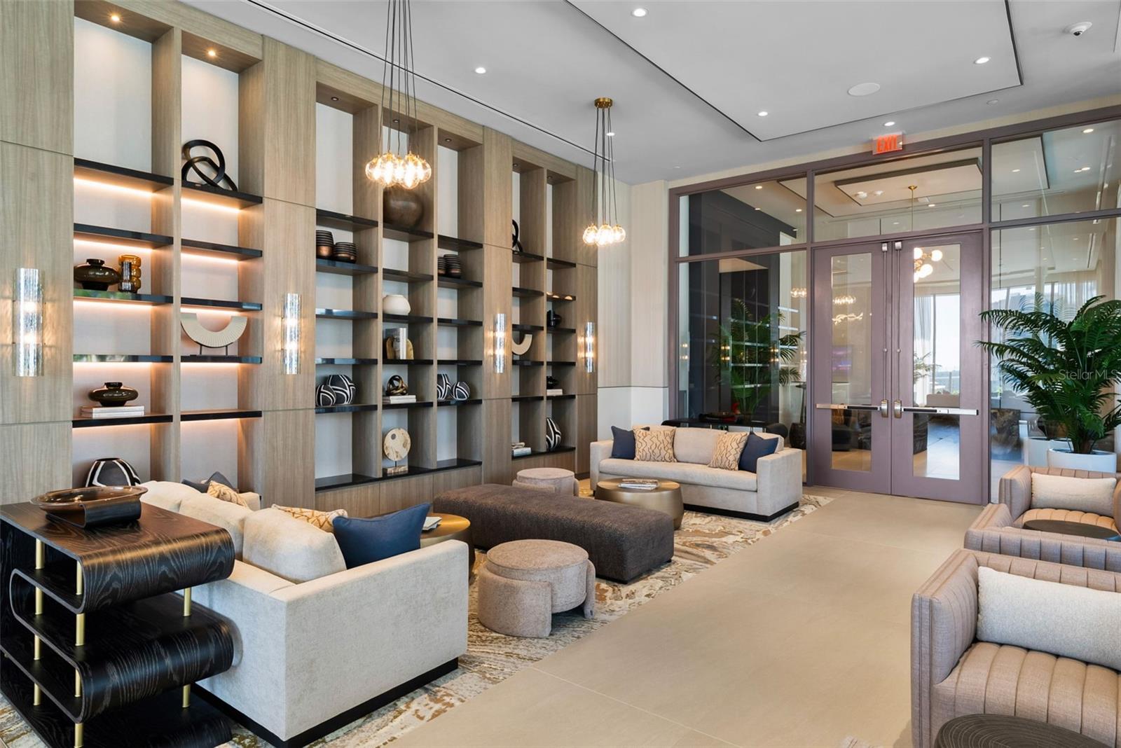 275 1ST Ave #1202 ST PETERSBURG, FL 33701