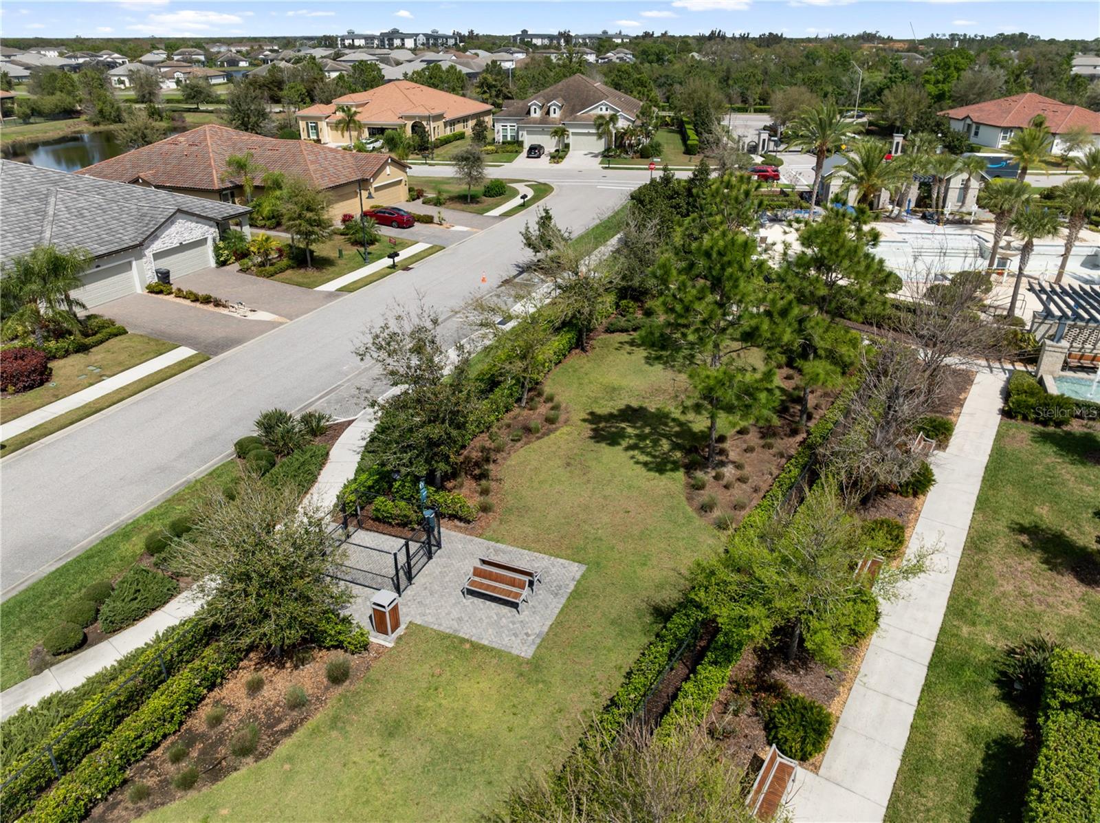 2312 STARWOOD Ct BRADENTON, FL 34211