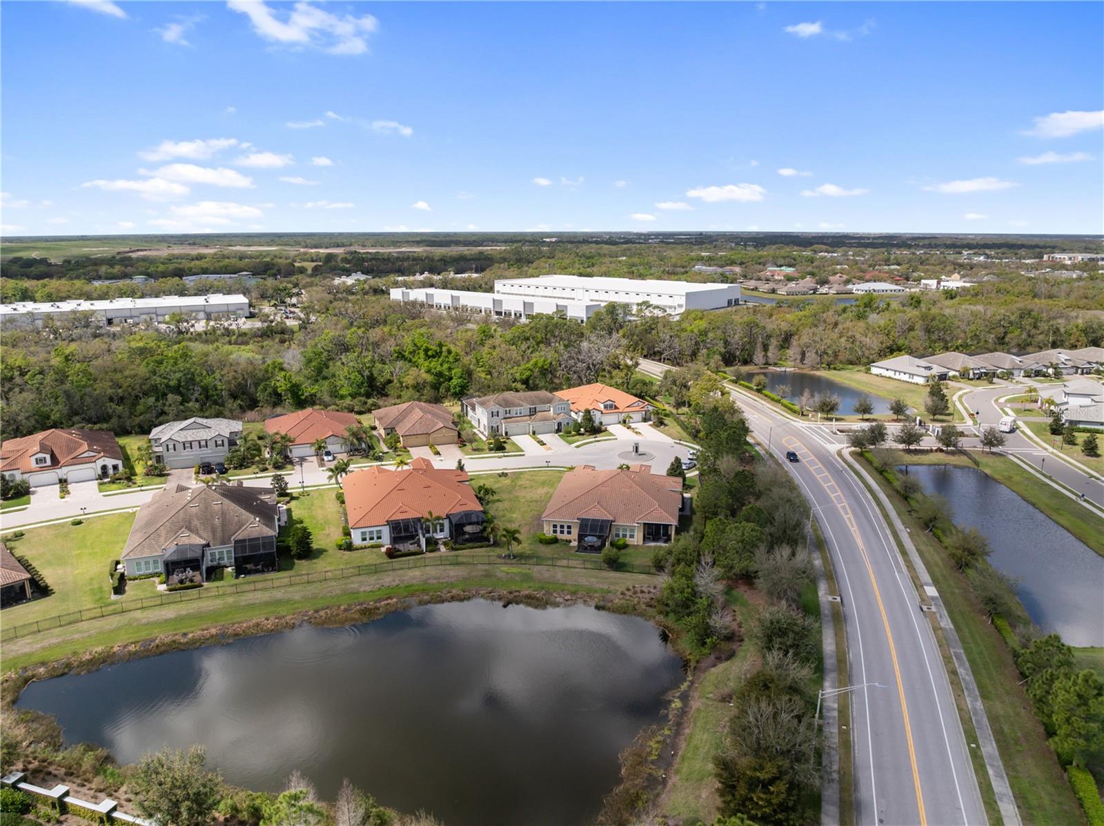 2312 STARWOOD Ct BRADENTON, FL 34211