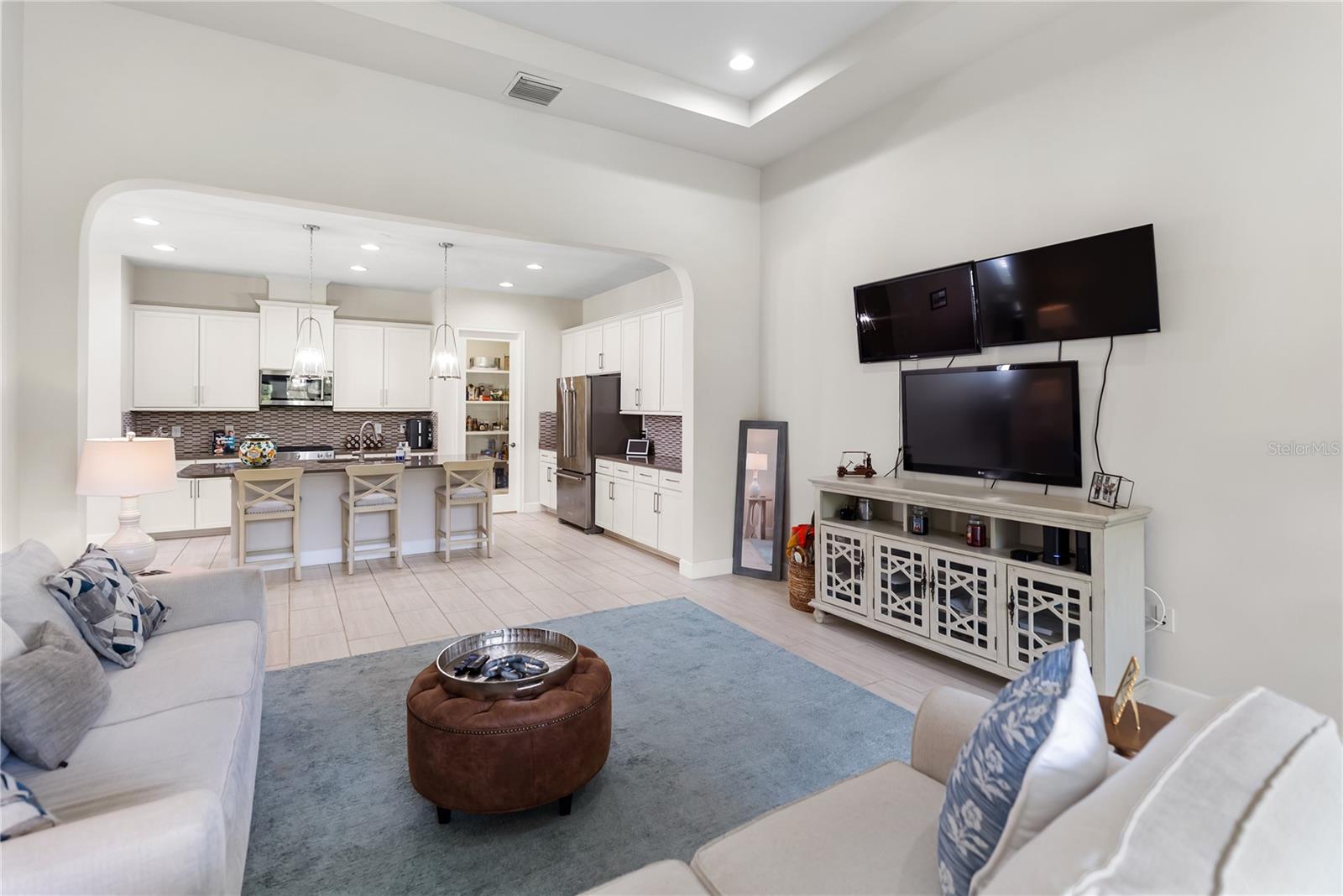 2312 STARWOOD Ct BRADENTON, FL 34211