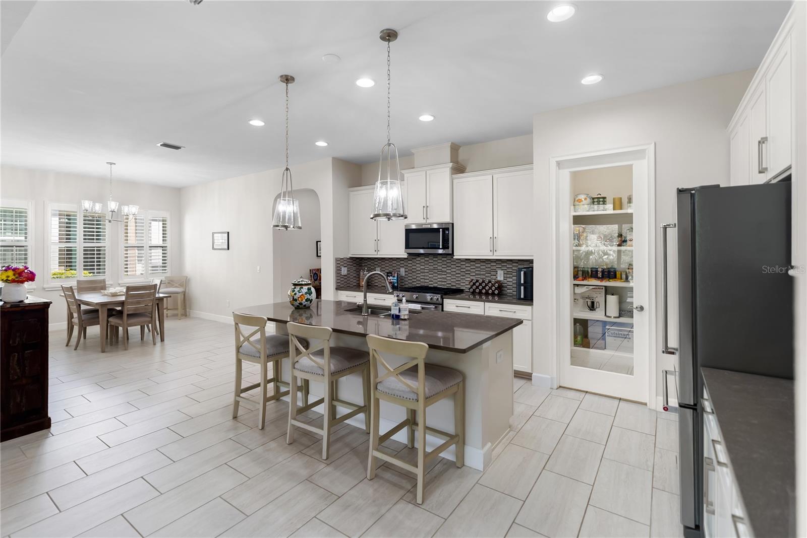 2312 STARWOOD Ct BRADENTON, FL 34211