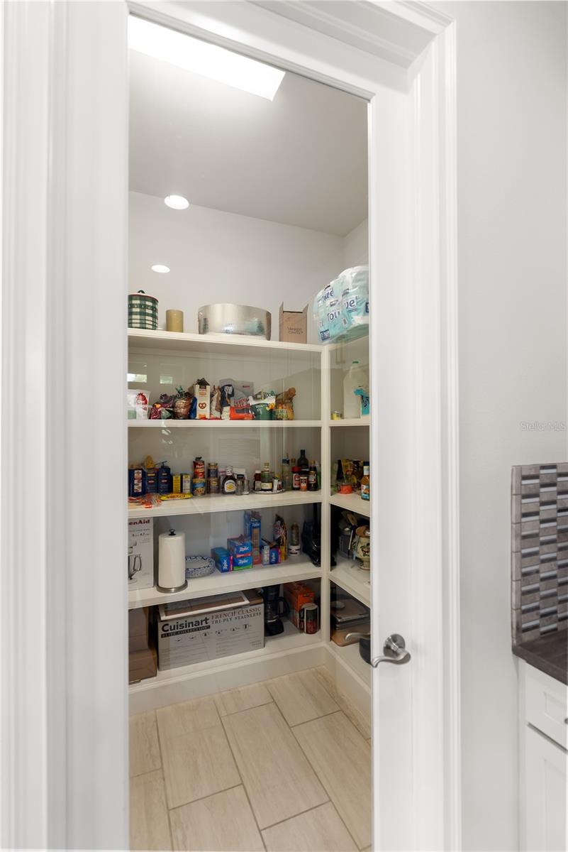 2312 STARWOOD Ct BRADENTON, FL 34211