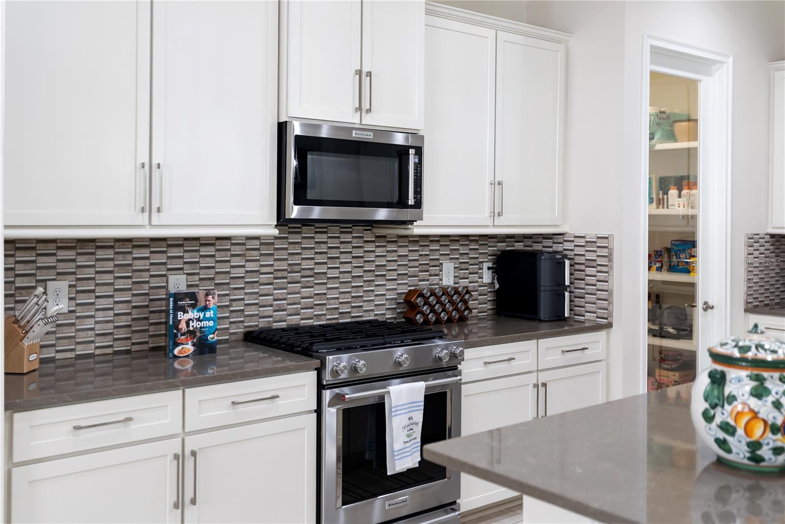 2312 STARWOOD Ct BRADENTON, FL 34211