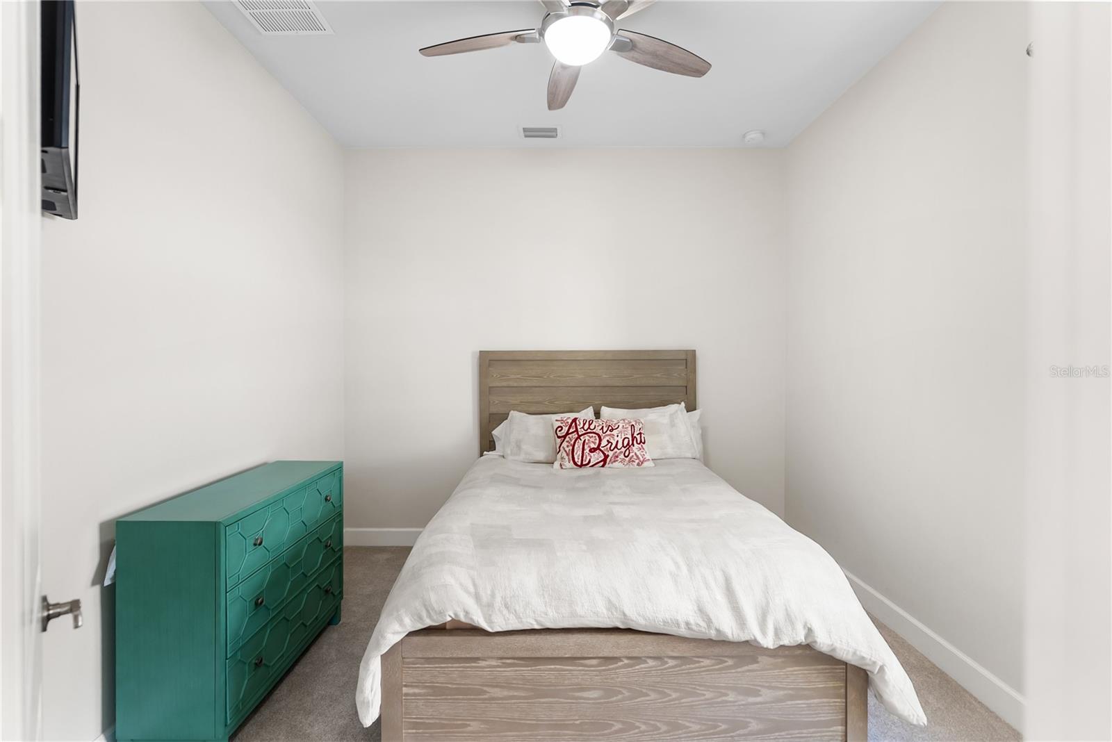 2312 STARWOOD Ct BRADENTON, FL 34211